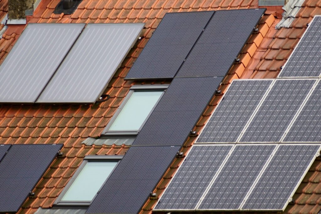 cuánto cuesta poner placas solares